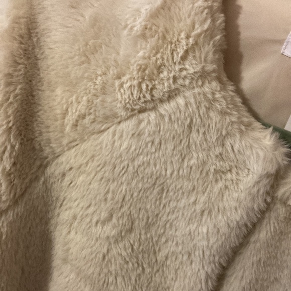 Popsugar puffy cream boxy teddy coat - Picture 2 of 3